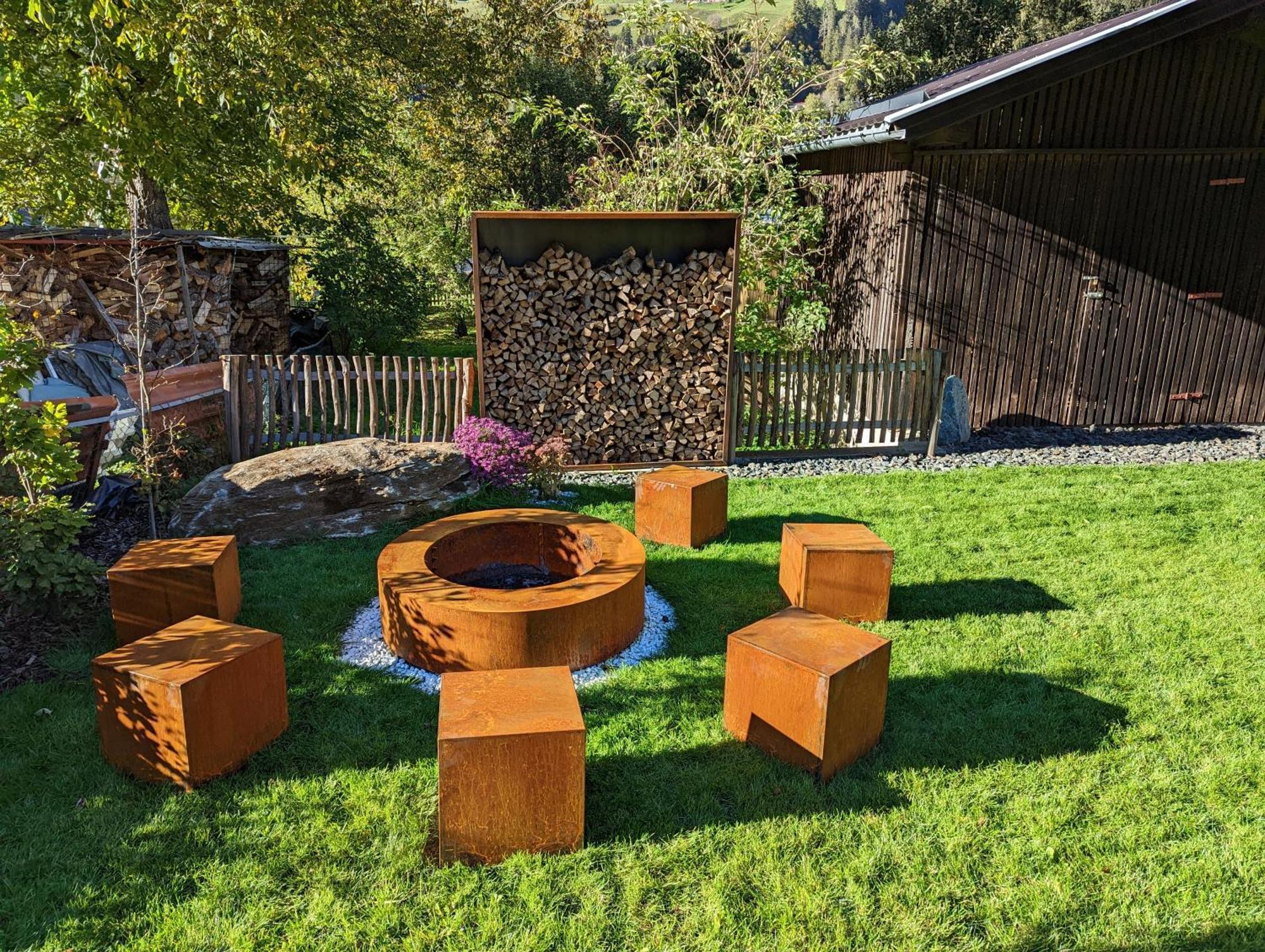 Chalet Schmelz Huette Mit Sauna Und Garten Flattach Luaran gambar