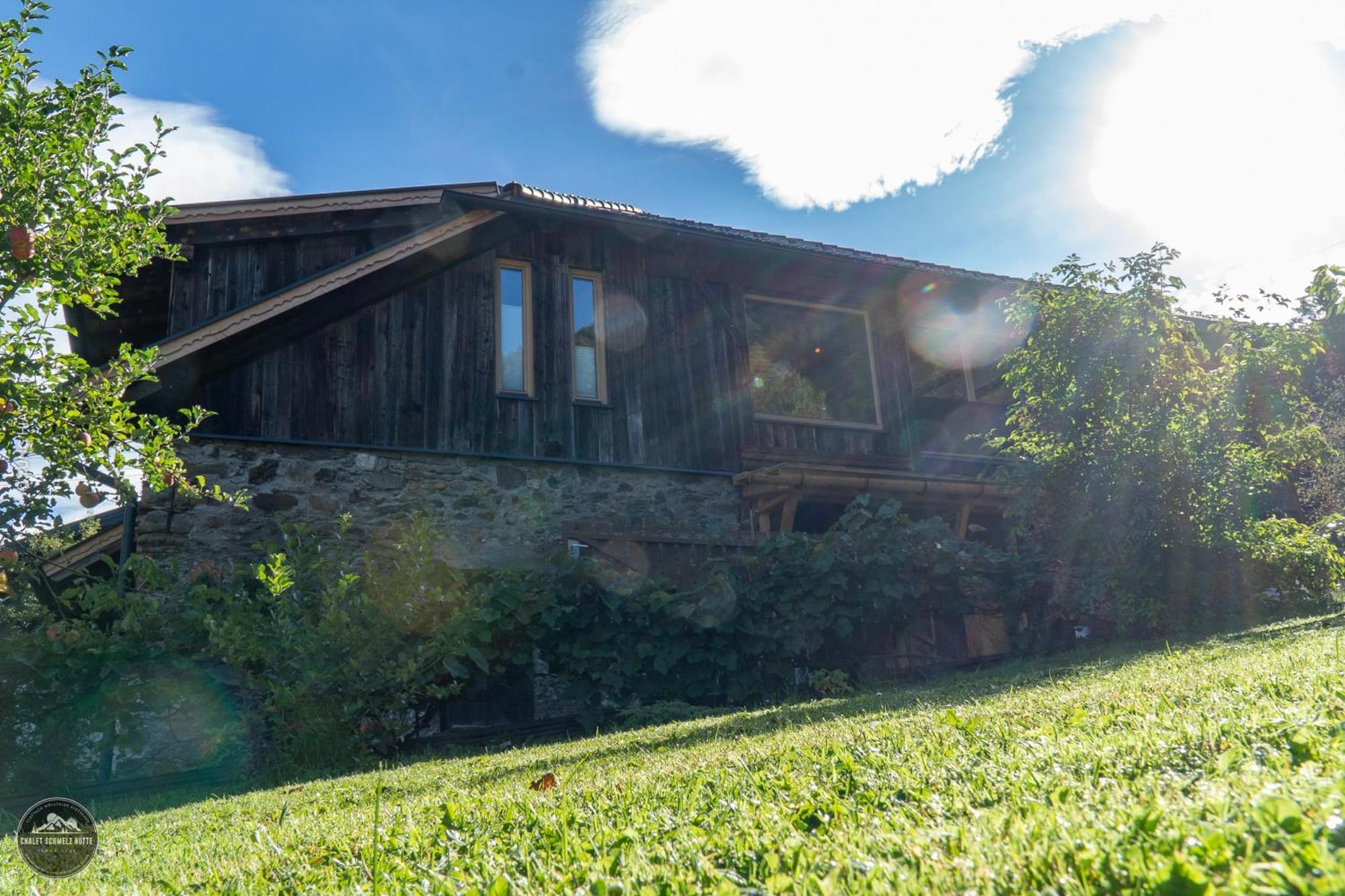 Chalet Schmelz Huette Mit Sauna Und Garten Flattach Luaran gambar
